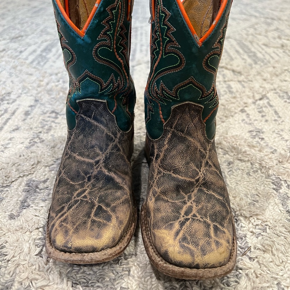 Boys Cinch size 13 boots